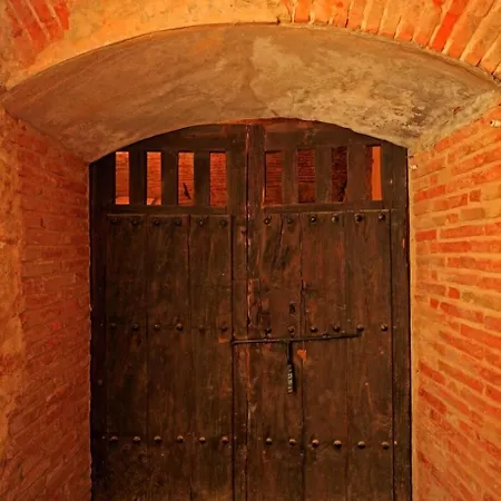 El Lagar De La Navazuela * La Rasa