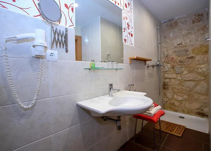 Κατάλυμα σε φάρμα El Lagar De La Navazuela *