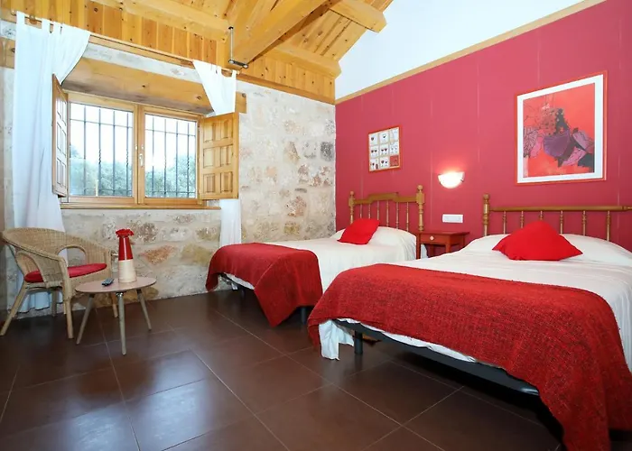 El Lagar De La Navazuela Κατάλυμα σε φάρμα La Rasa