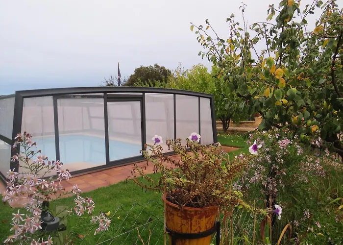 El Lagar De La Navazuela Κατάλυμα σε φάρμα *